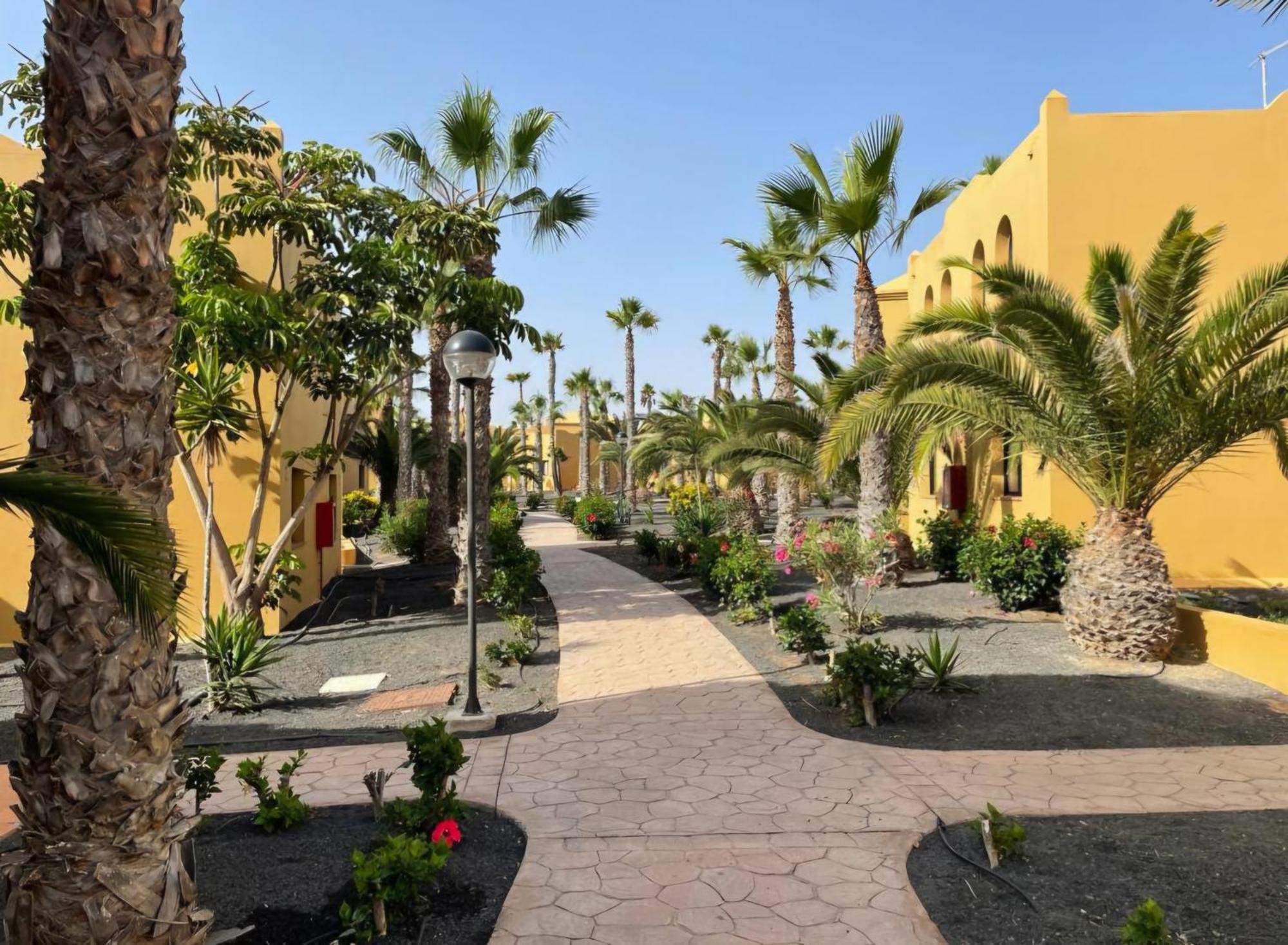 Aparthotel Casa Perseo - Oasis Papagayo Corralejo Exterior foto